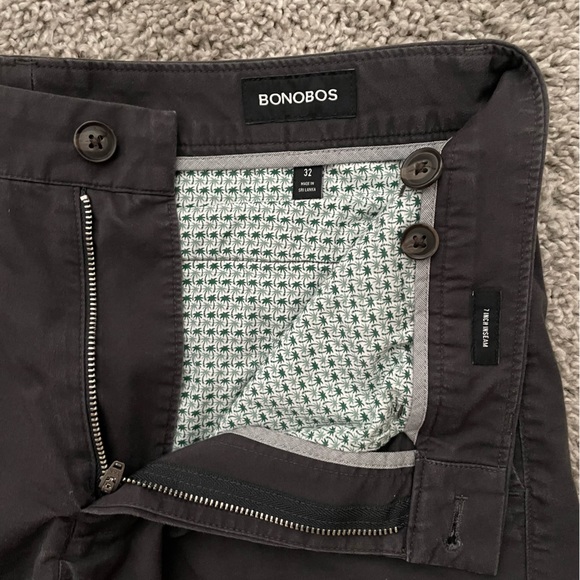 Bonobos men 7” short in faded black. Size 32. - Picture 3 of 3